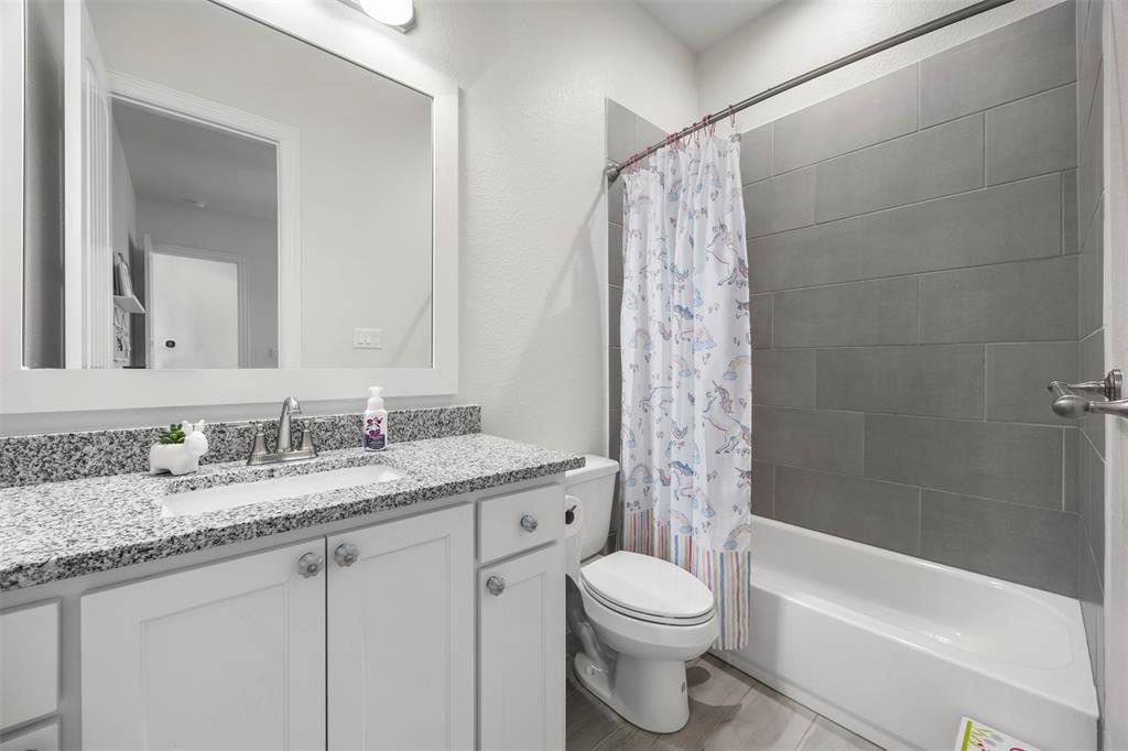 Horseshoe Mdws - Residential