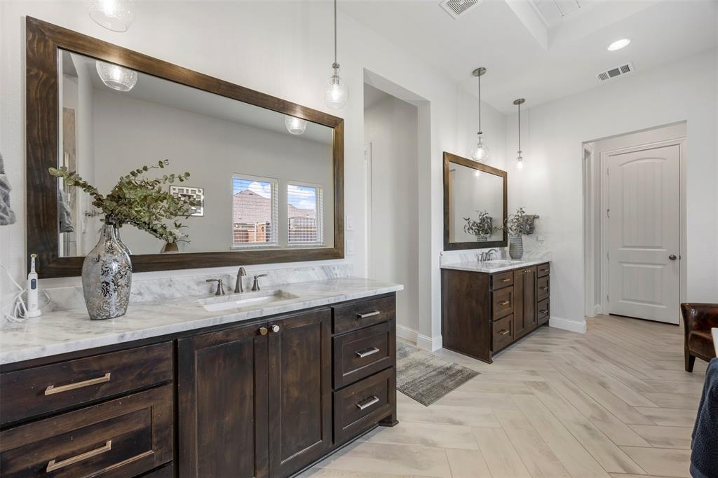 Horseshoe Mdws - Residential