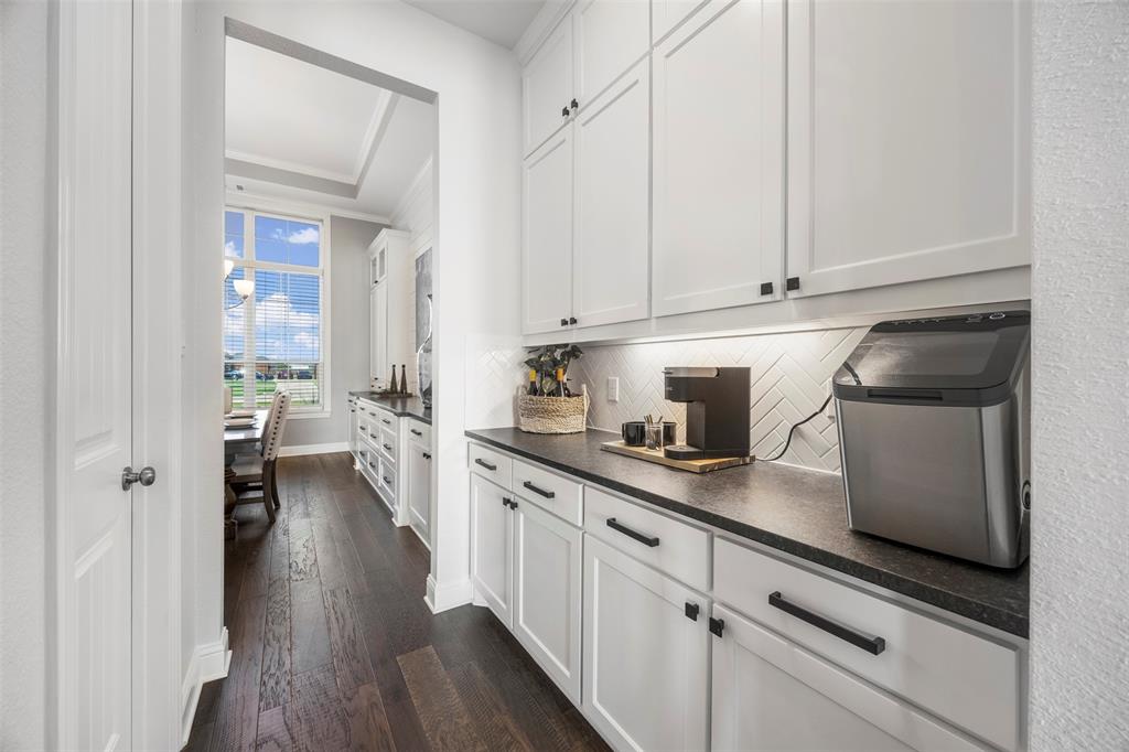 Horseshoe Mdws - Residential