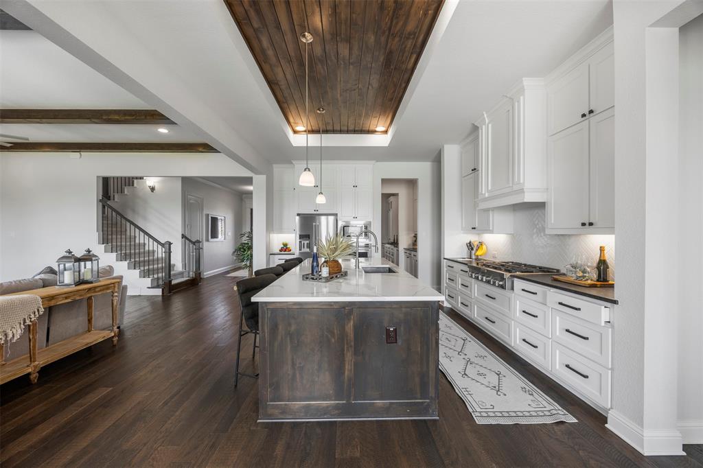 Horseshoe Mdws - Residential