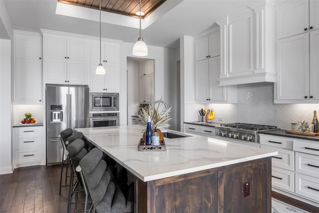 Horseshoe Mdws - Residential