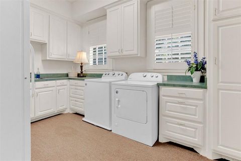 Tiny photo for 408 E Jolly Street, Palestine, TX 75801 (MLS # 21100444)