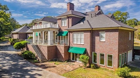 Tiny photo for 408 E Jolly Street, Palestine, TX 75801 (MLS # 21100444)