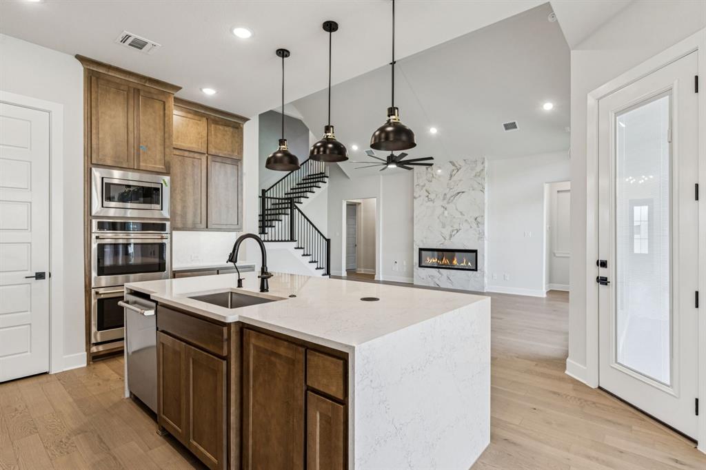 The Grove Frisco - Residential