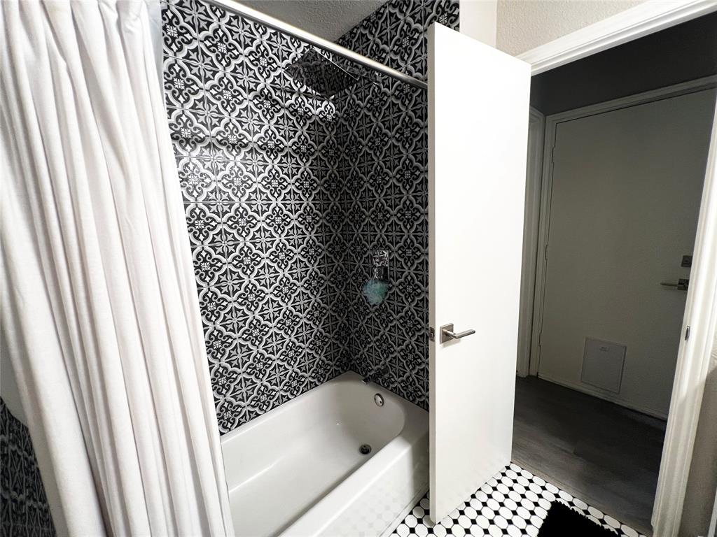 Sylvan Creek - Residential Lease