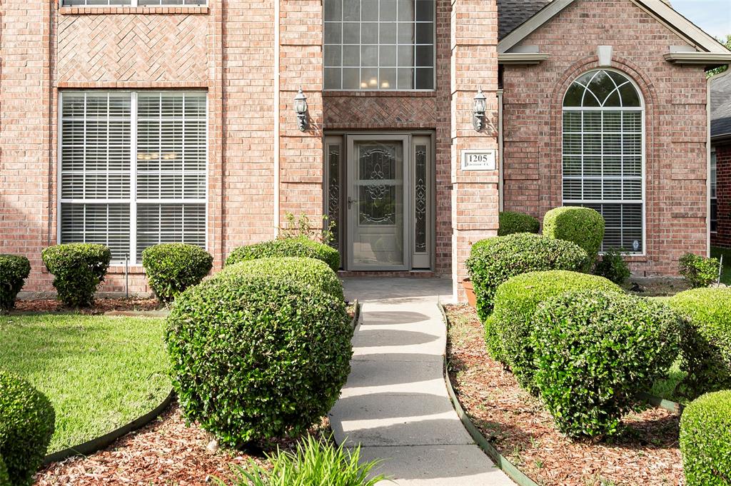 1205 Farmoor Court