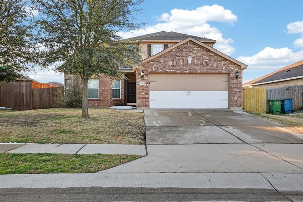 136 EIDER DR, SANGER, TX 76266 - Image 5146b5b3163d1ddce4bb20e925d4e510/1933930212