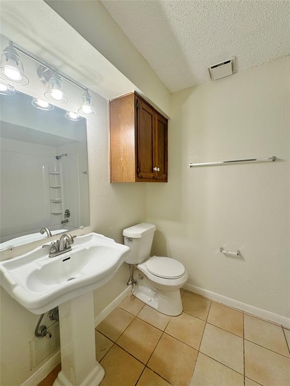 Meadowbrook Estates 4th Inst R - Residential Lease