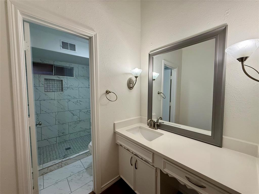 Crest Meadow Estates - Residential Lease