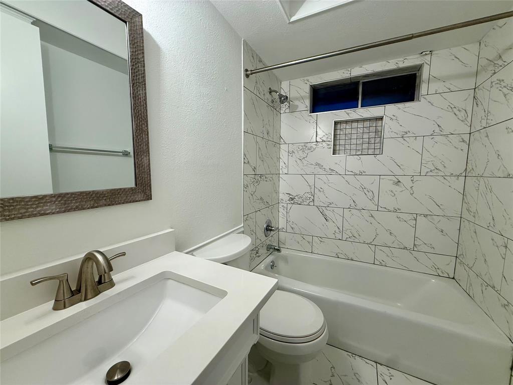 Crest Meadow Estates - Residential Lease