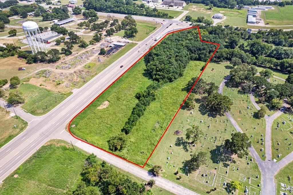 Westside N Tx-121 Highway