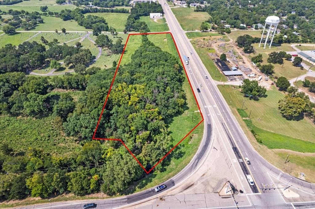 Westside N Tx-121 Highway