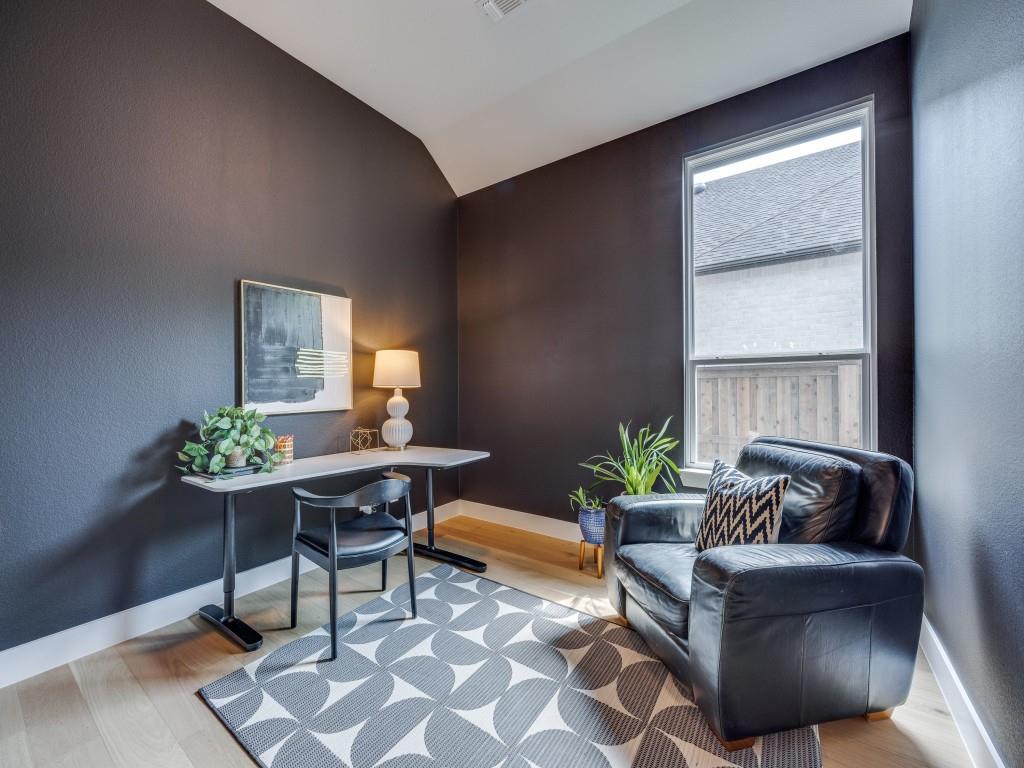 Mantua Point - Residential