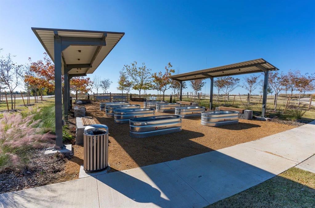 Mantua Point - Residential