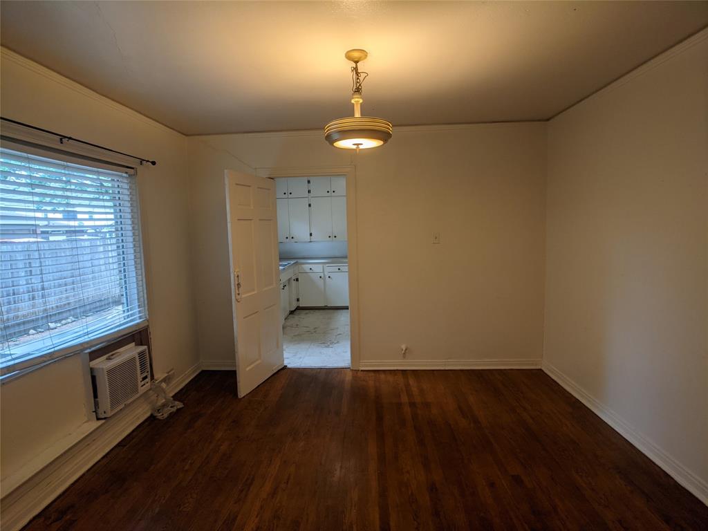 CORWINS - Residential Lease