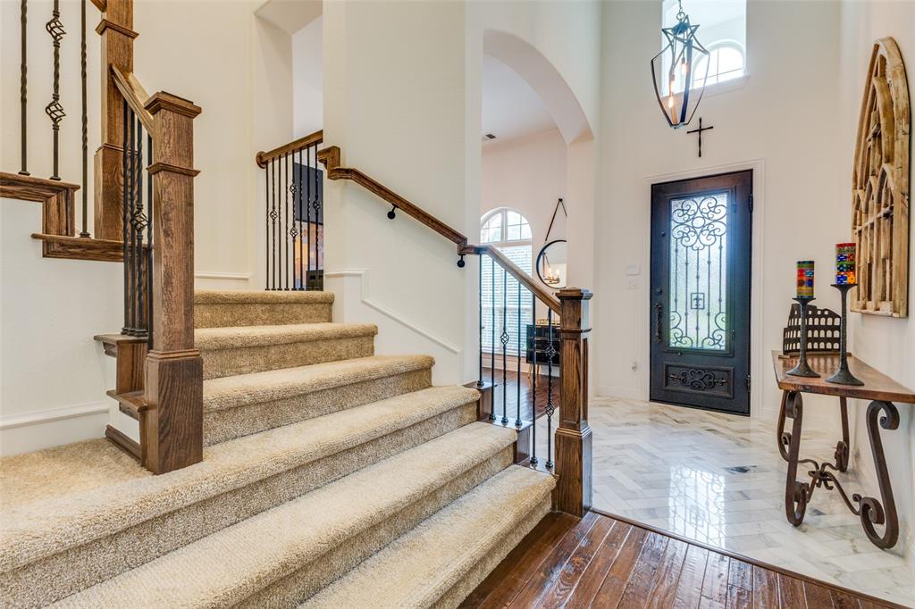 2401 Fieldlark Drive