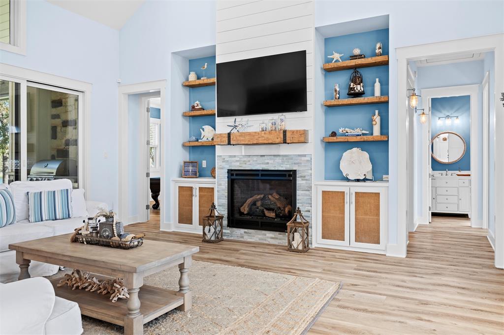 The Shores On Richland Chamb - Residential