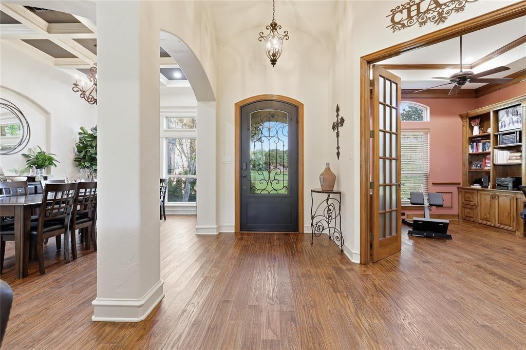 8220 Plum Creek Trail