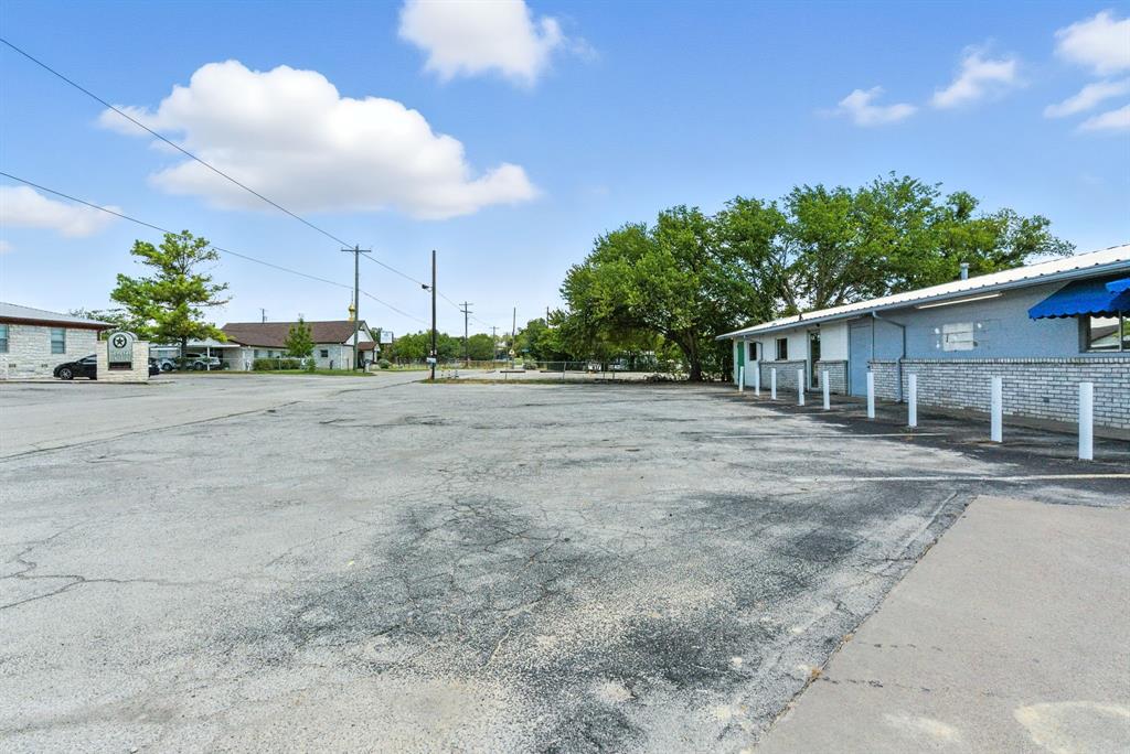 104 N Line Street