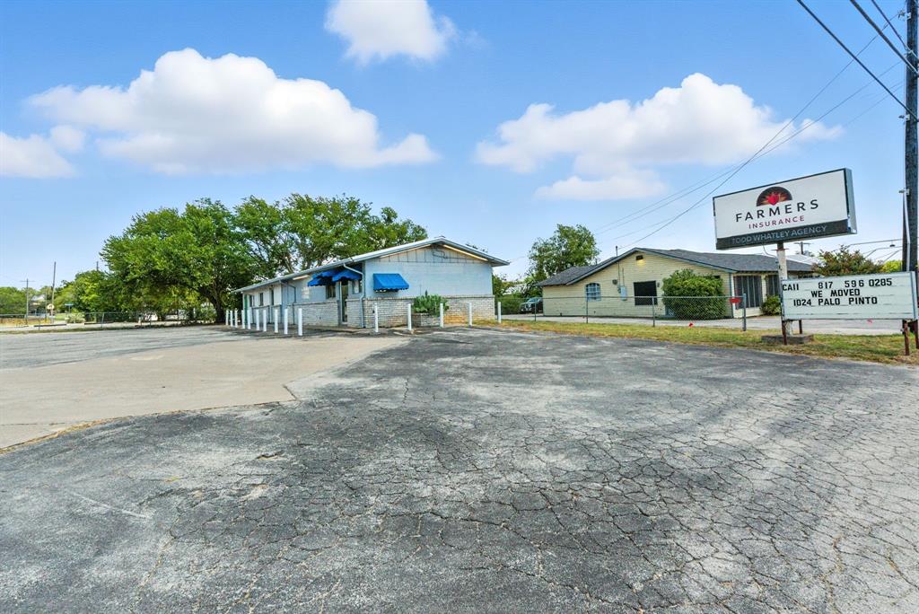104 N Line Street