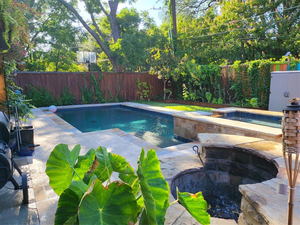 University Hills West - Residential