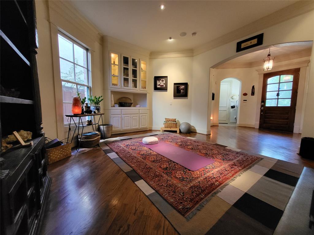 University Hills West - Residential