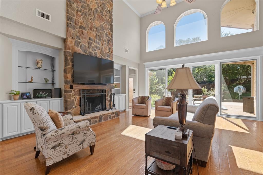 1600 Fairway Drive