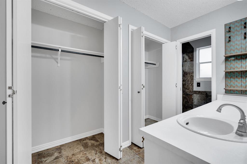 Shannon Valley 763 E M Smith Johnson Co - Residential