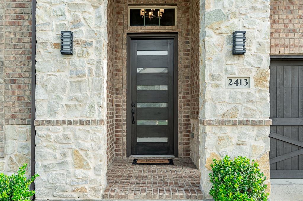 2413 Muirfield Drive