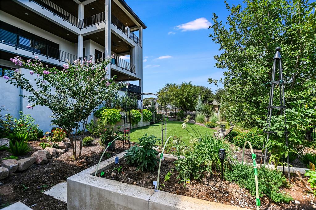 Applehead West - Residential