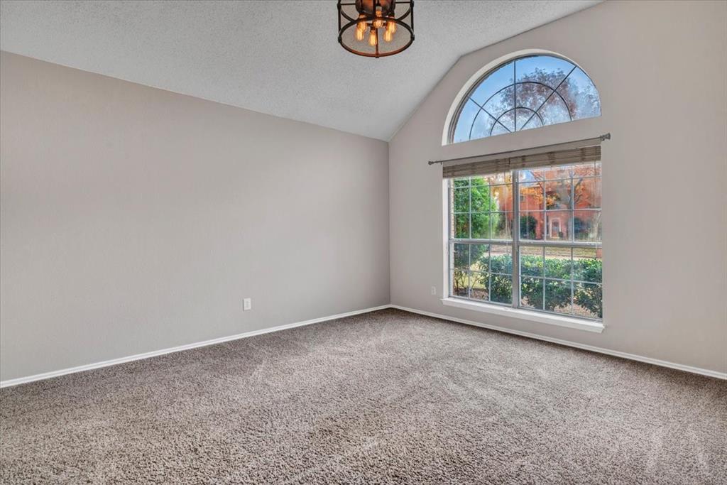 623 Lakewood Drive