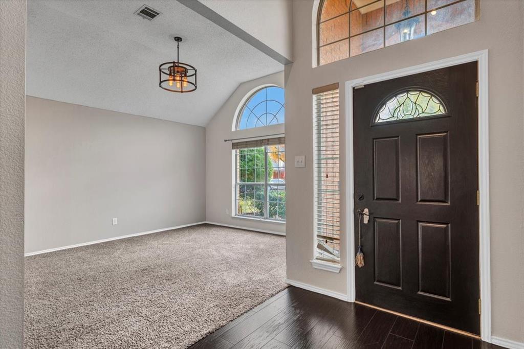 623 Lakewood Drive