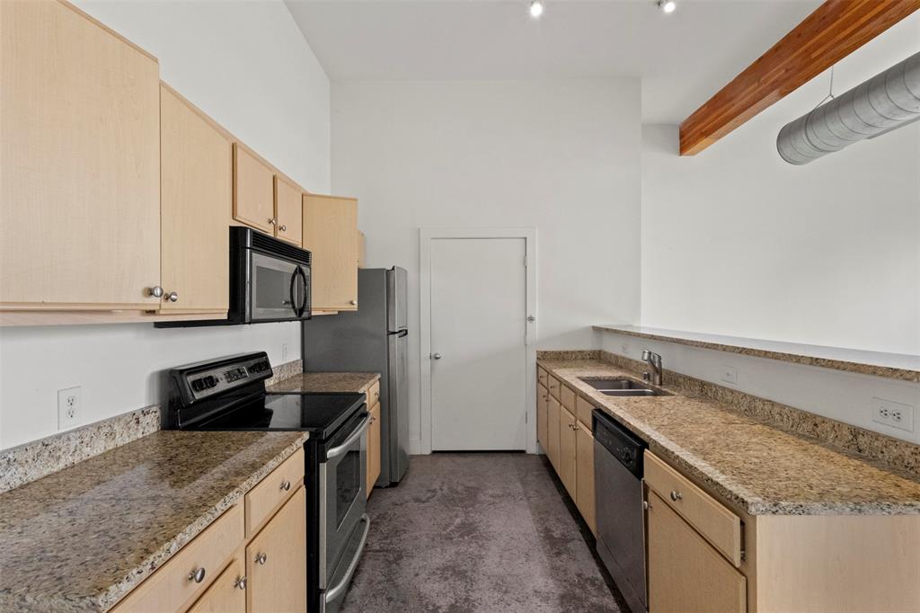 Live Oak Lofts Condo - Residential