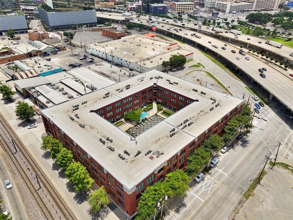 Live Oak Lofts Condo - Residential