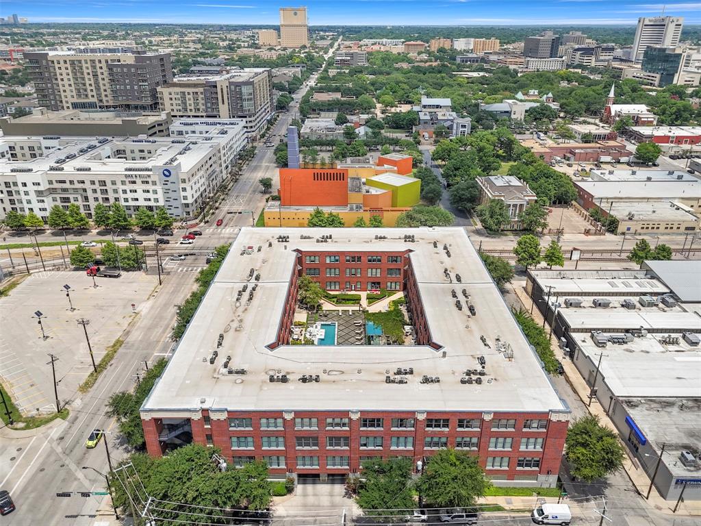 Live Oak Lofts Condo - Residential