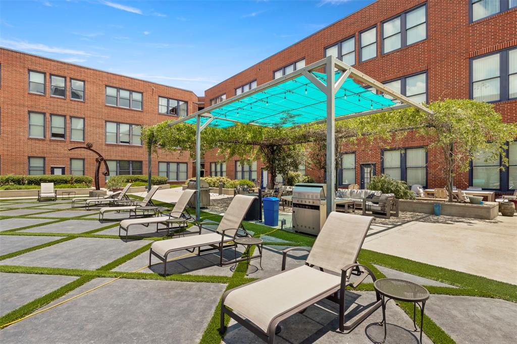 Live Oak Lofts Condo - Residential
