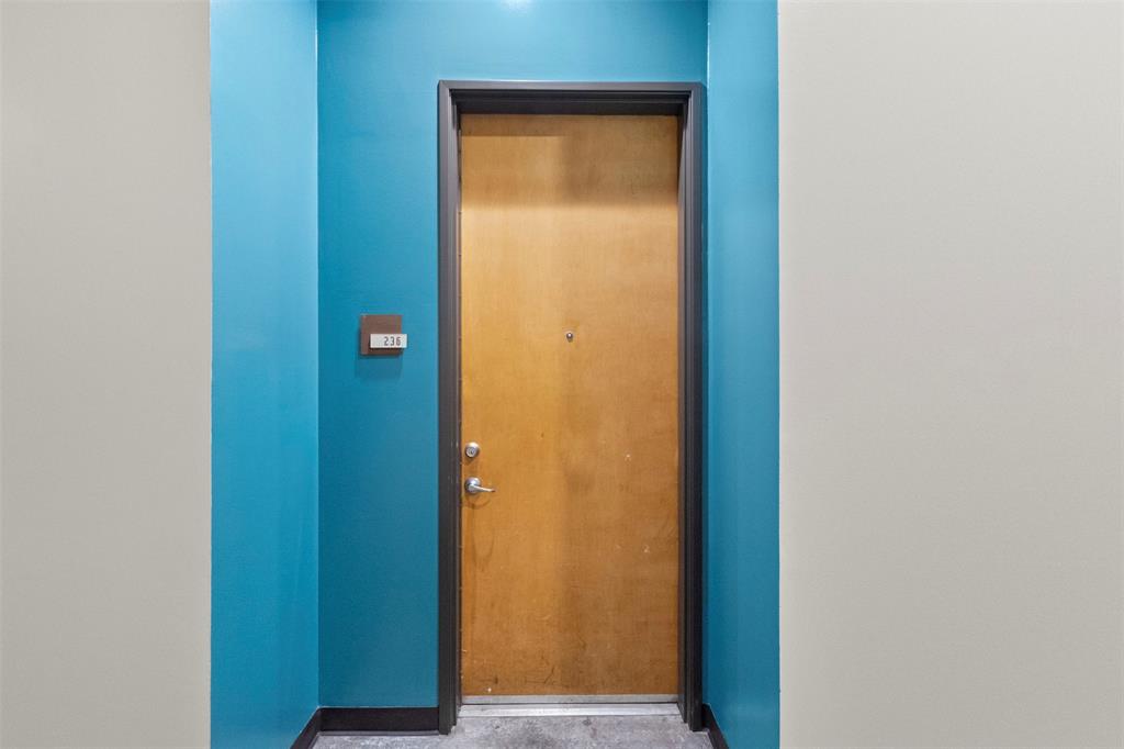 2502 Live Oak Street 236