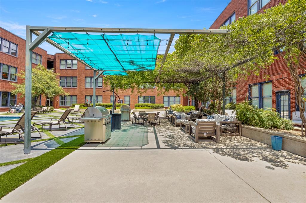 Live Oak Lofts Condo - Residential