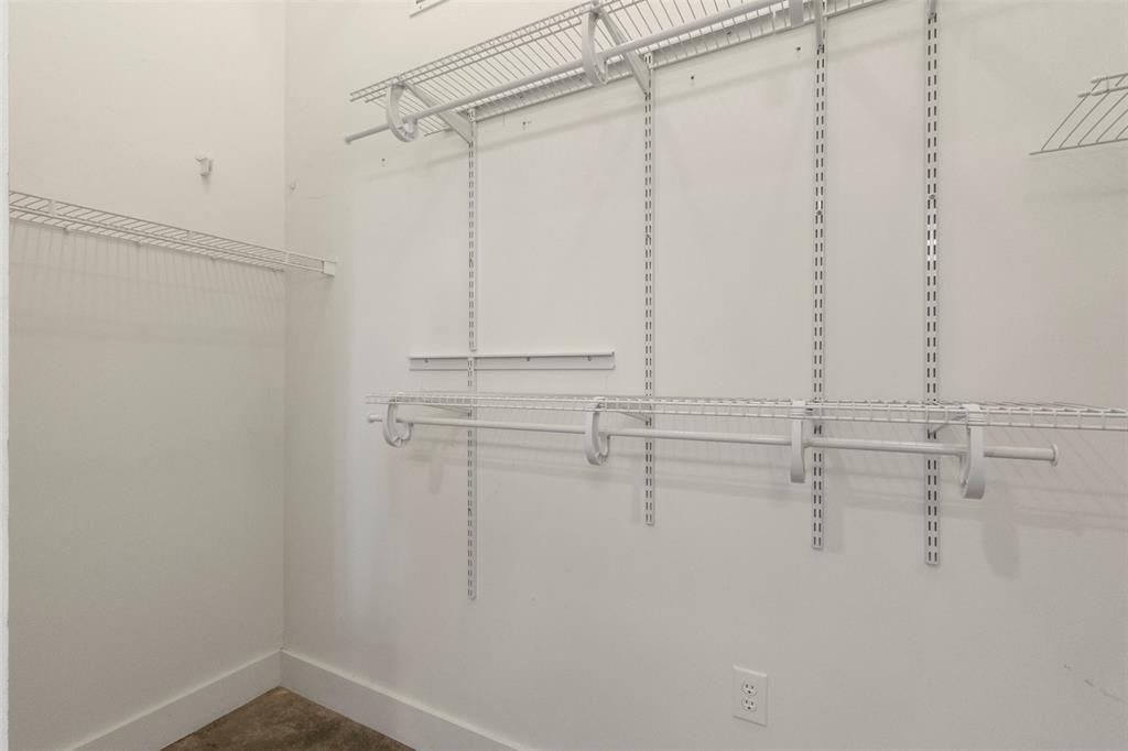 Live Oak Lofts Condo - Residential