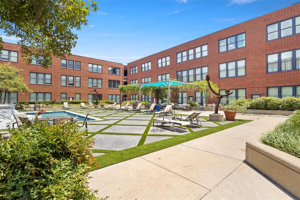 Live Oak Lofts Condo - Residential