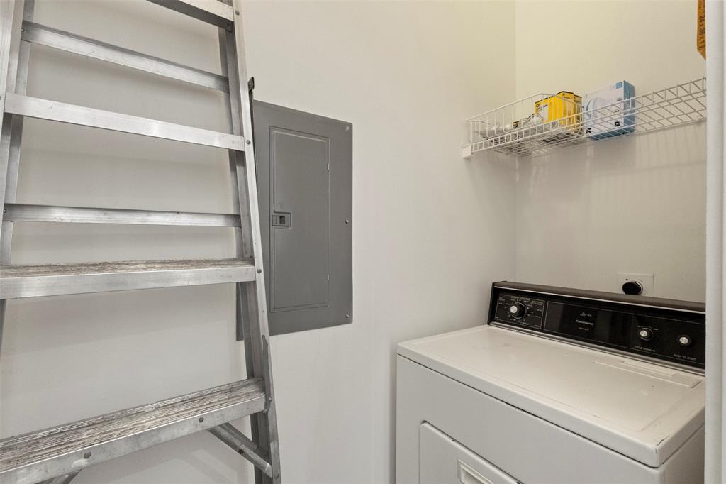 Live Oak Lofts Condo - Residential