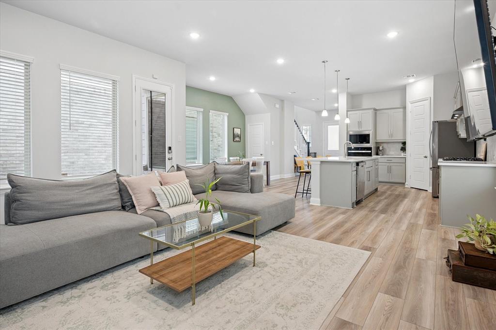 Bayside West Ph II - Residential