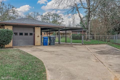 A home in Shreveport