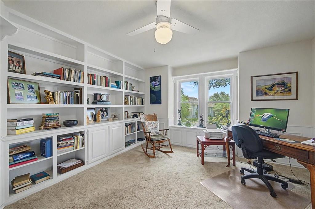 8941 Crest Wood Drive