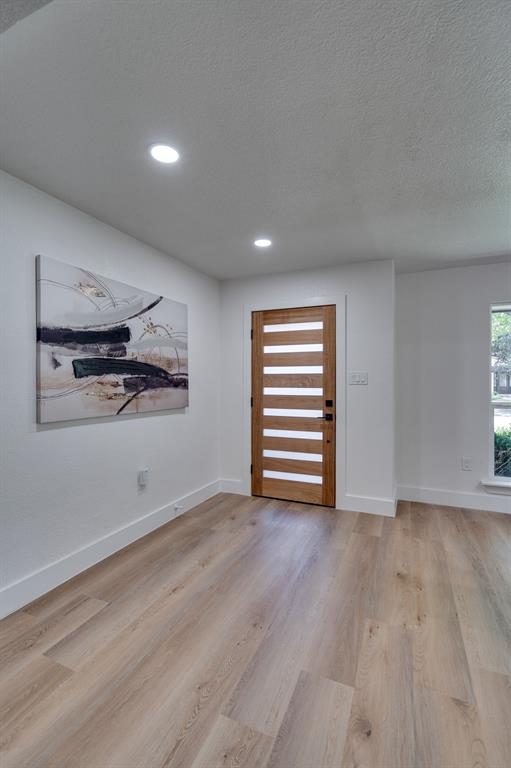 2701 Grandview Drive