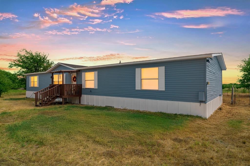 Photo of 5415 Eddy Gatesville Parkway, Moody, TX 76557 (MLS # 21391783)