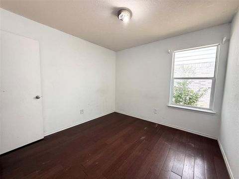 Tiny photo for 9916 Crystal Valley Way, Dallas, TX 75227 (MLS # 21341243)