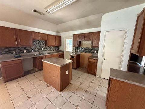 Tiny photo for 9916 Crystal Valley Way, Dallas, TX 75227 (MLS # 21341243)