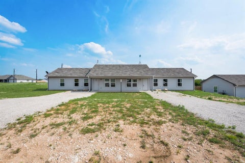 Photo of 108 James Court #100, Decatur, TX 76234 (MLS # 21402483)