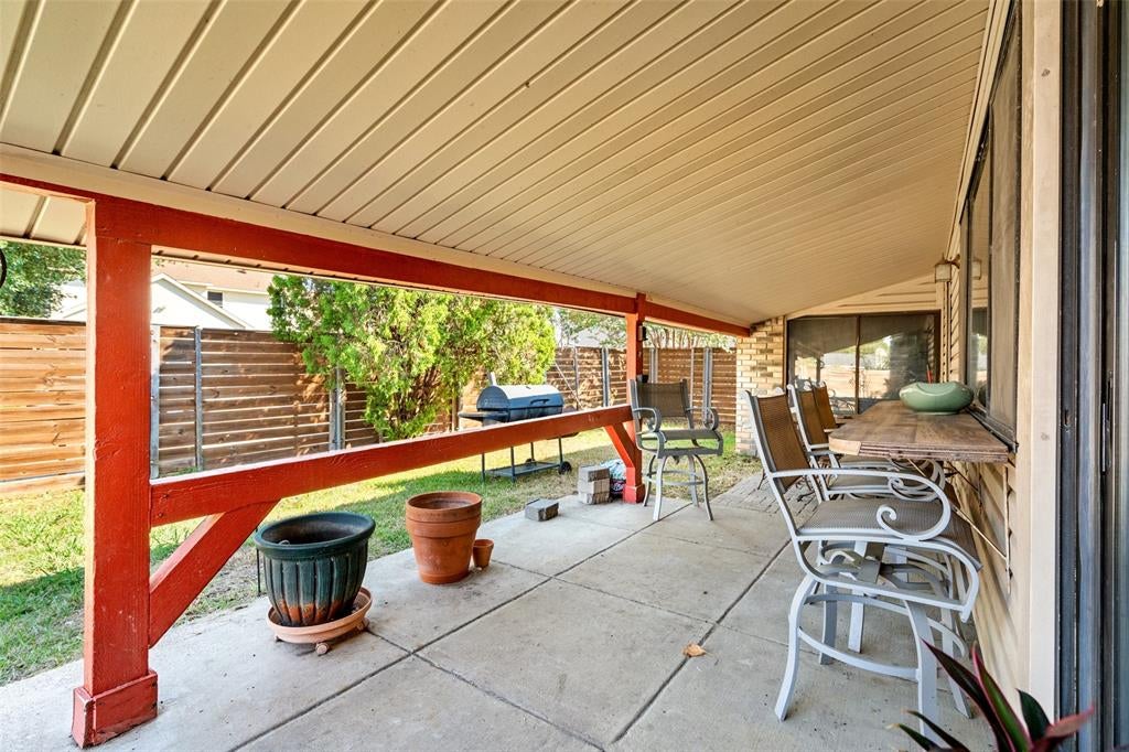 5644 Twitty Street